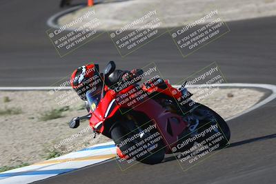 media/Nov-01-2025-TrackDaz (Sat) [[2b4d5192bc]]/C Group/1040pm (Turn 3)/